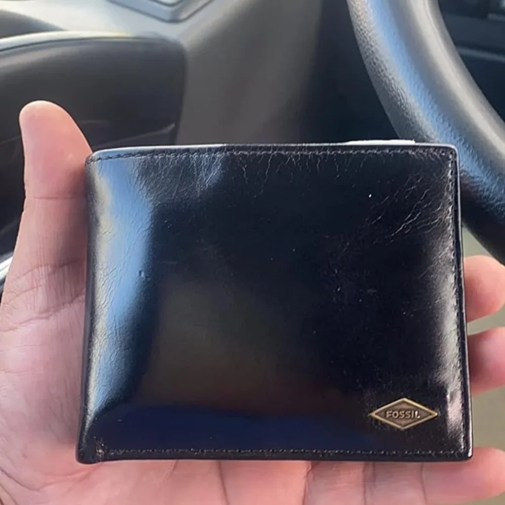 Fossil Men's Ryan Leather RFID-Blocking Bifold with Flip ID Wallet Black